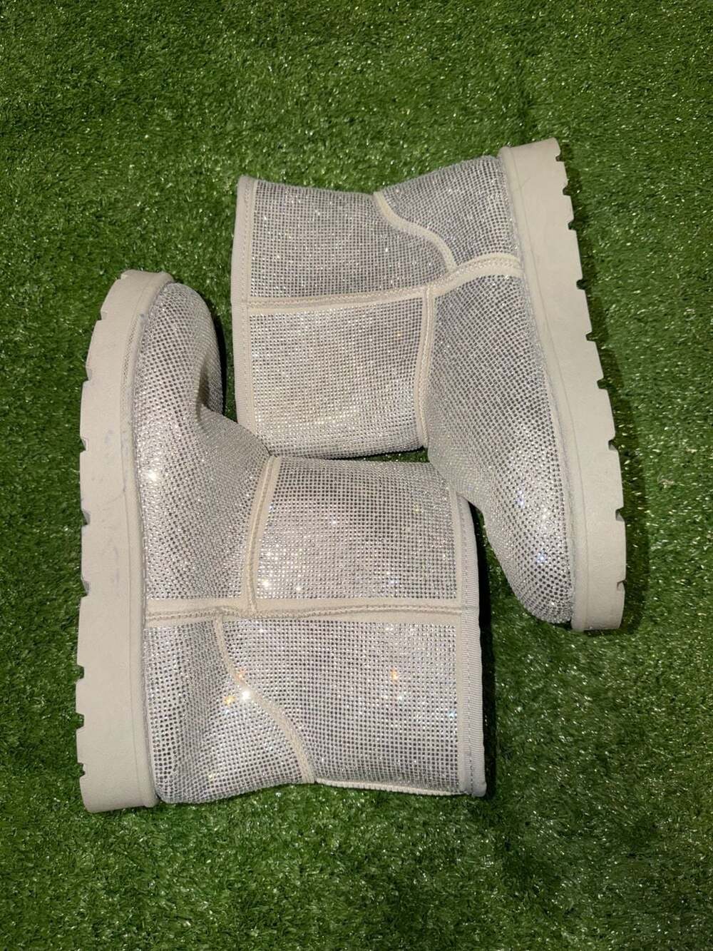 Bamboo Frozen-22 Silver Rhinestone All-Over Bling Faux Fur Lined Snow Boots - Picture 2 of 5